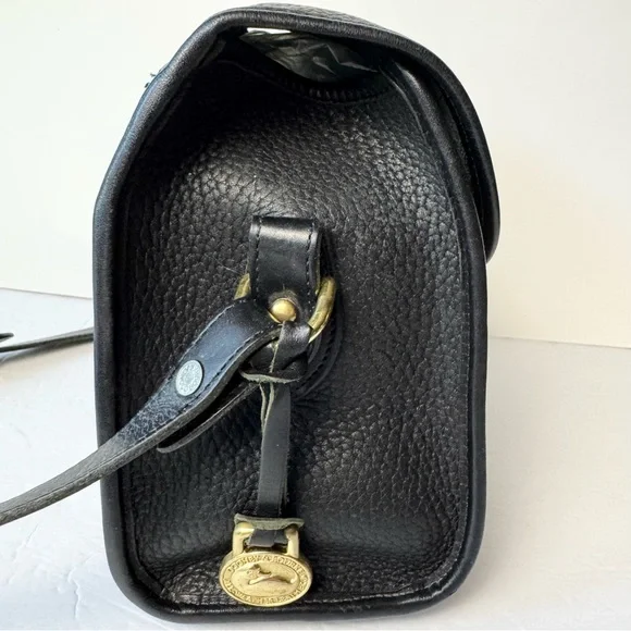 Dooney & Bourke Essex Black Shoulder Bag - Picture 5 of 16